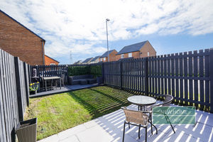 Photo 7- click for photo gallery